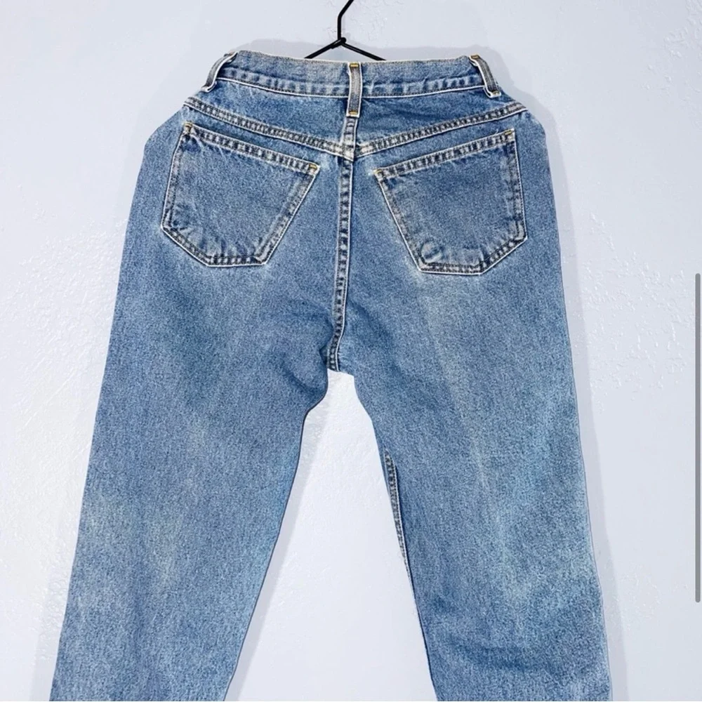 Newport News VINTAGE MOM JEANS WITH STRIP EMBROIDERED SIDES 6/24